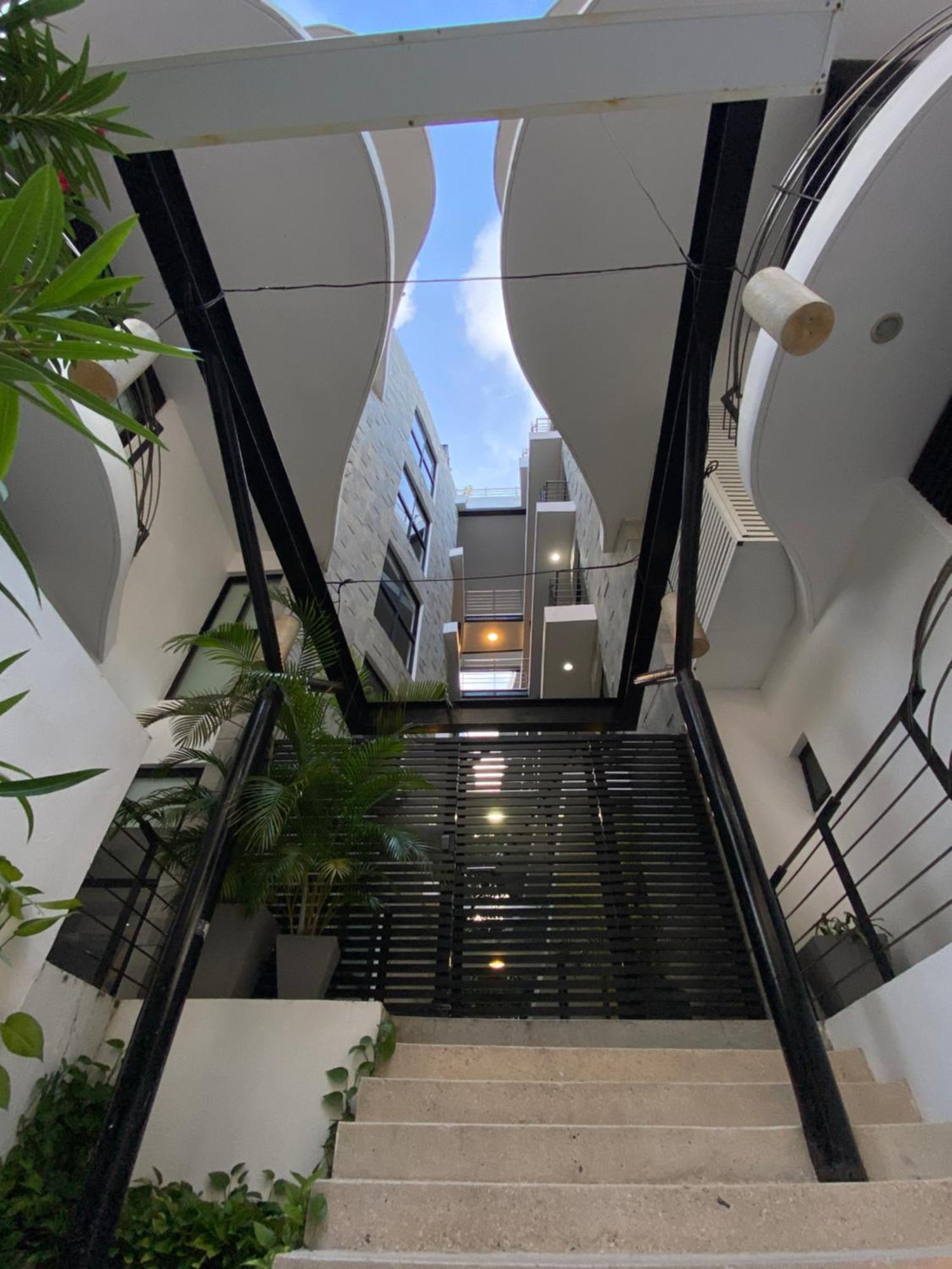 SOLÉ Suites by GuruHotel Playa del Carmen Esterno foto