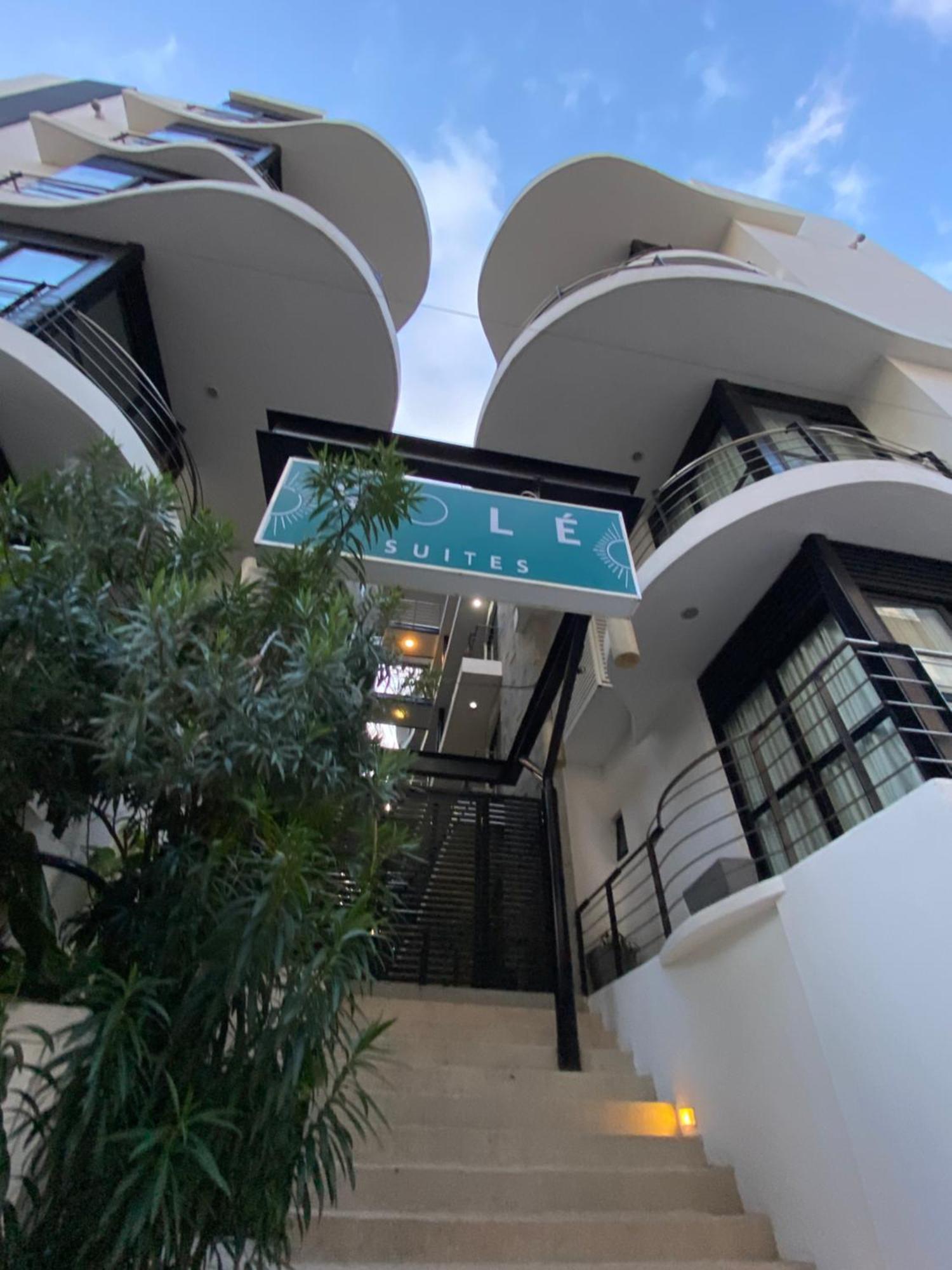 SOLÉ Suites by GuruHotel Playa del Carmen Esterno foto