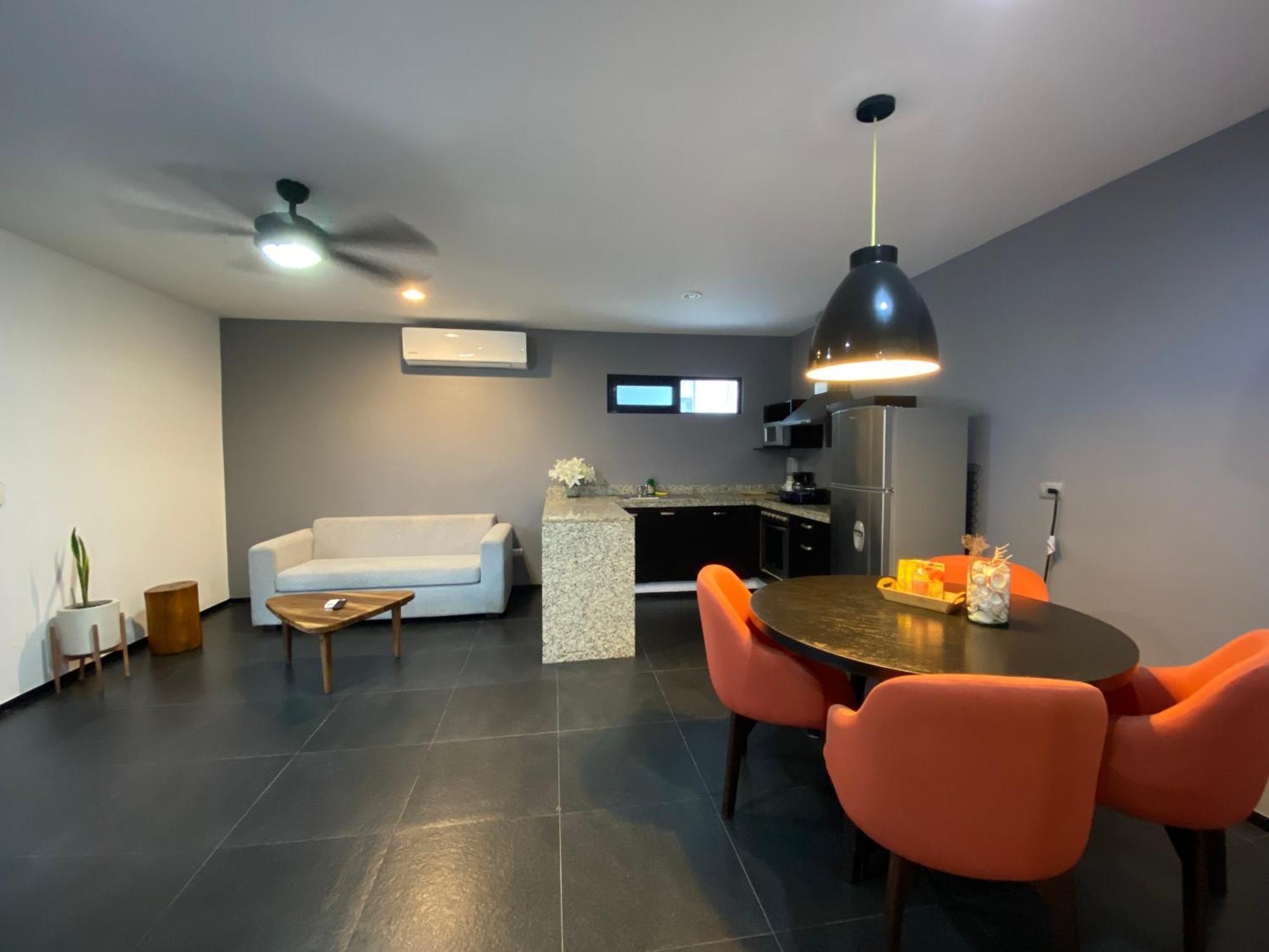 SOLÉ Suites by GuruHotel Playa del Carmen Esterno foto